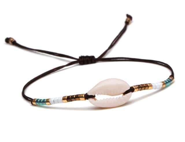 Snäckarmband Svart Kauris Halsband